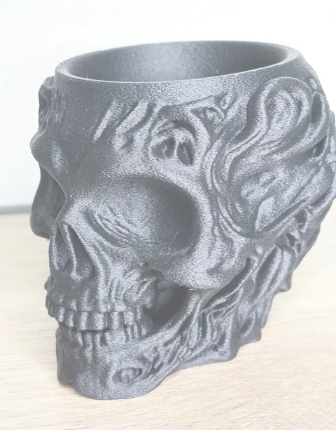 Grey Skull Planter Pen Holder